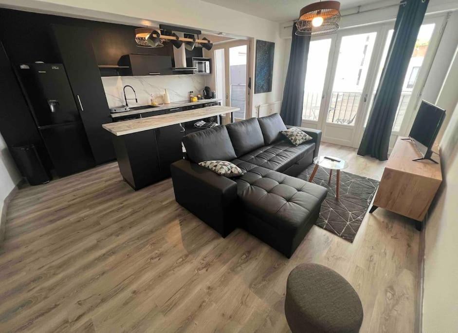 Superbe Appart+Parking Pau- Place Verdun المظهر الخارجي الصورة